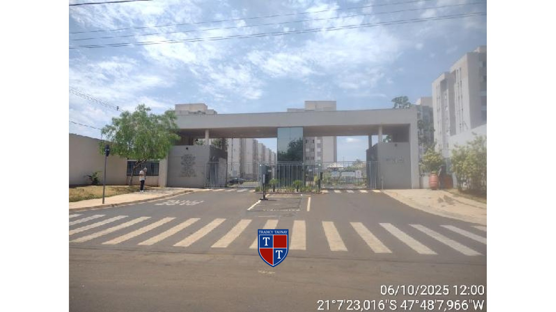 Foto 1 de APARTAMENTO em CHACARAS PEDRO CORREA DE CARVALHO - Imóvel Retomado Caixa