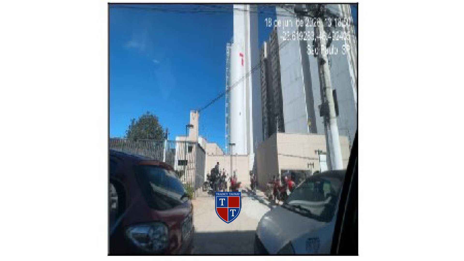 Foto 1 de APARTAMENTO em FAZENDA DA JUTA - Imóvel Retomado Caixa
