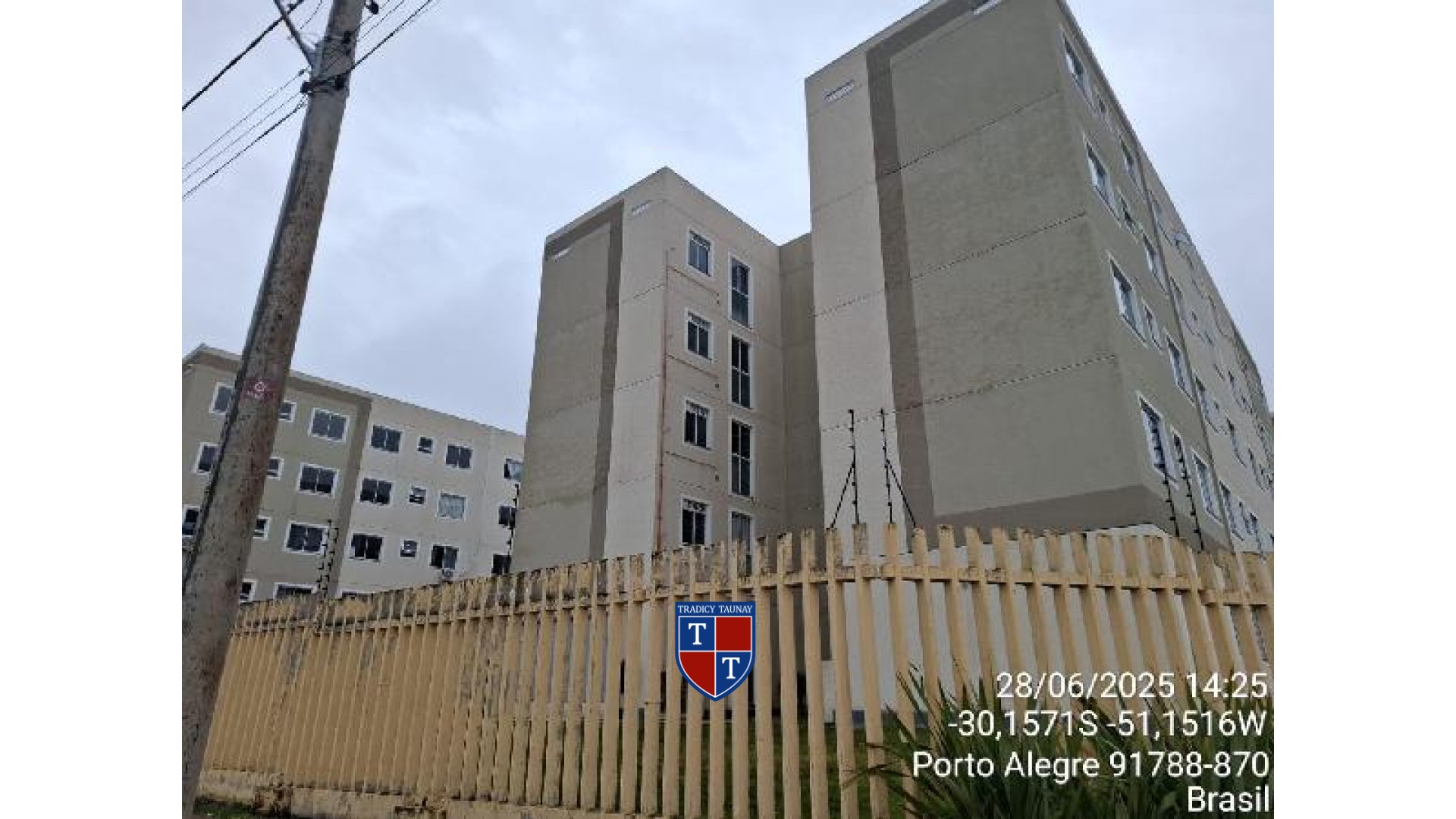 Foto 1 de APARTAMENTO em PITINGA, PORTO ALEGRE/RS - Imóvel Retomado CAIXA Ref 8787713243957