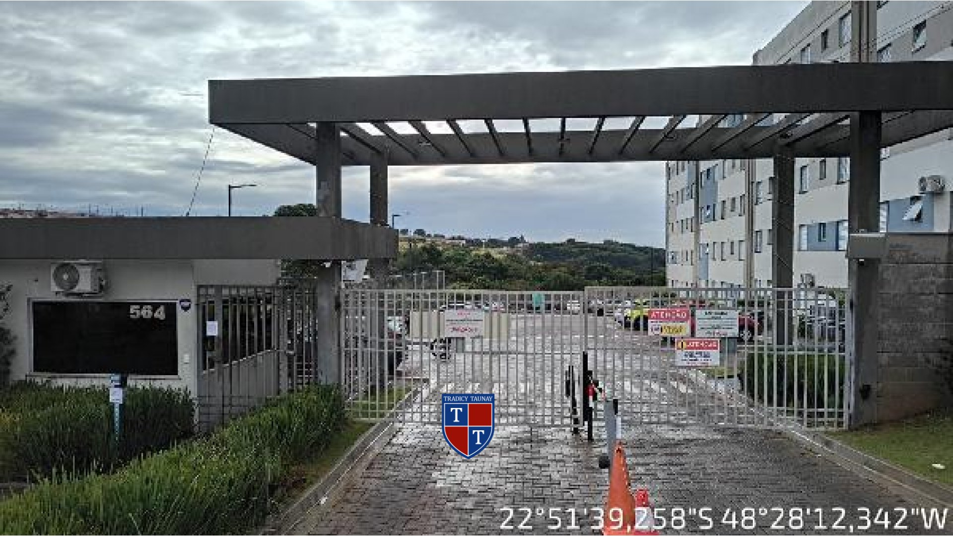 Foto 1 de APARTAMENTO em JARDIM REAL PARK - Imóvel Retomado Caixa