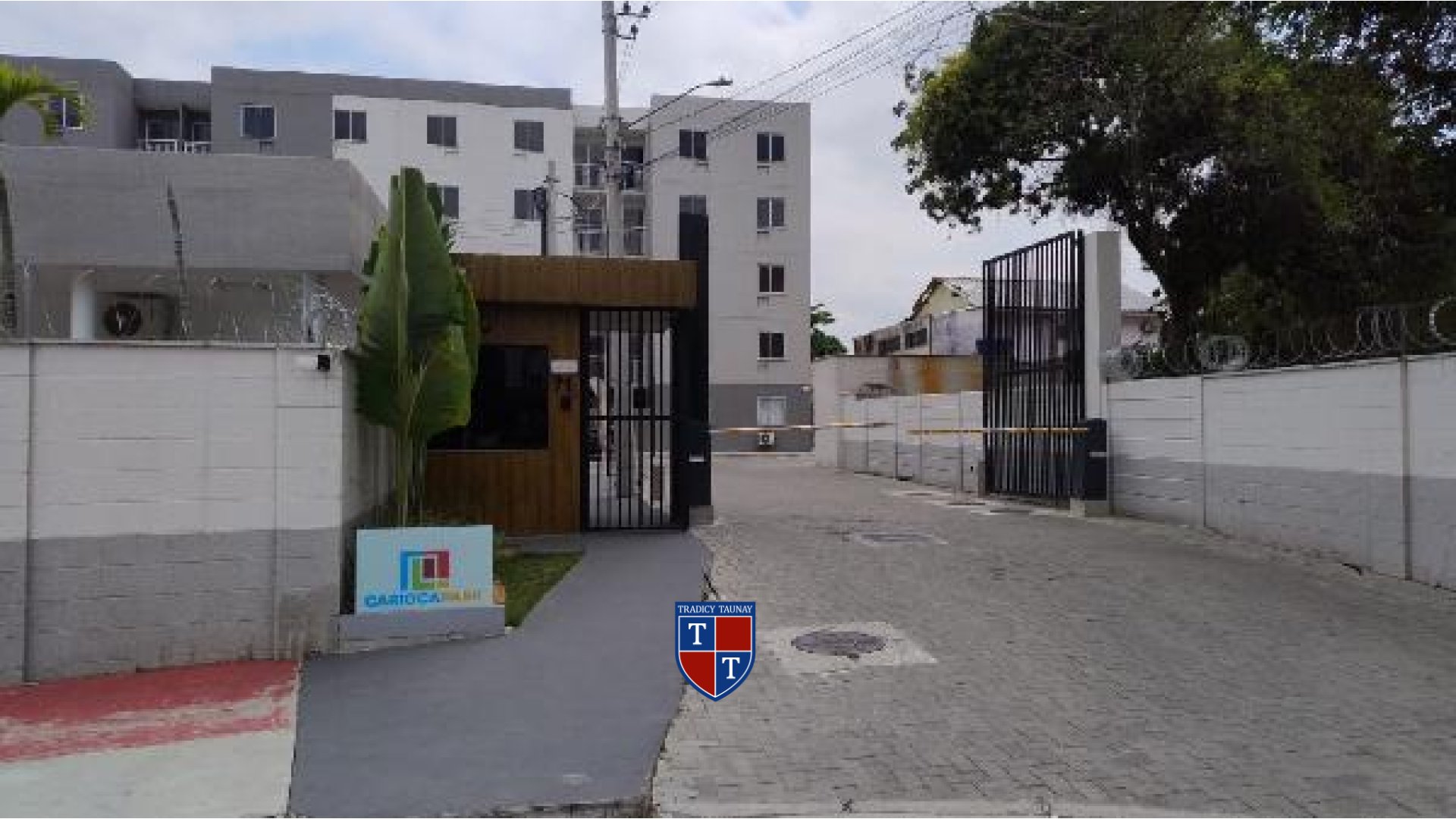 APARTAMENTO em GUARATIBA