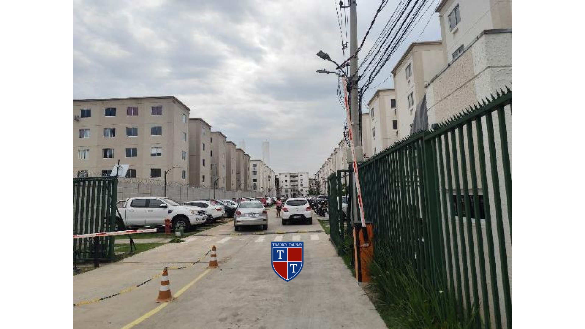 Foto 1 de APARTAMENTO em BRAS DE PINA - Imóvel Retomado Caixa