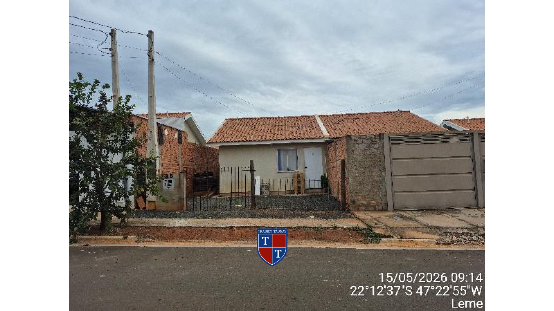 Foto 1 de CASA em LT JARDIM RES ST CAR - Imóvel Retomado Caixa