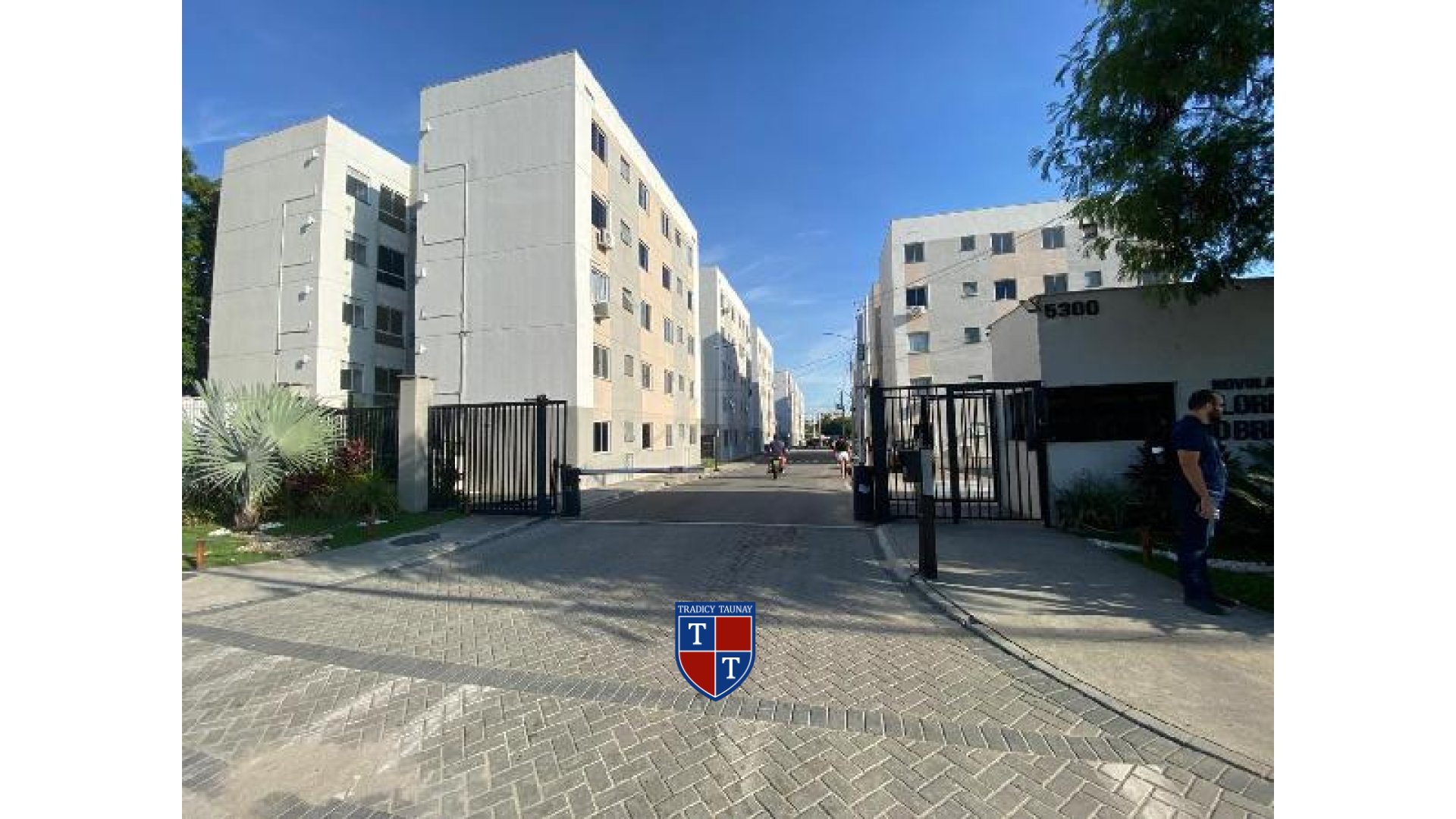 Foto 1 de APARTAMENTO em COSMOS - Imóvel Retomado Caixa
