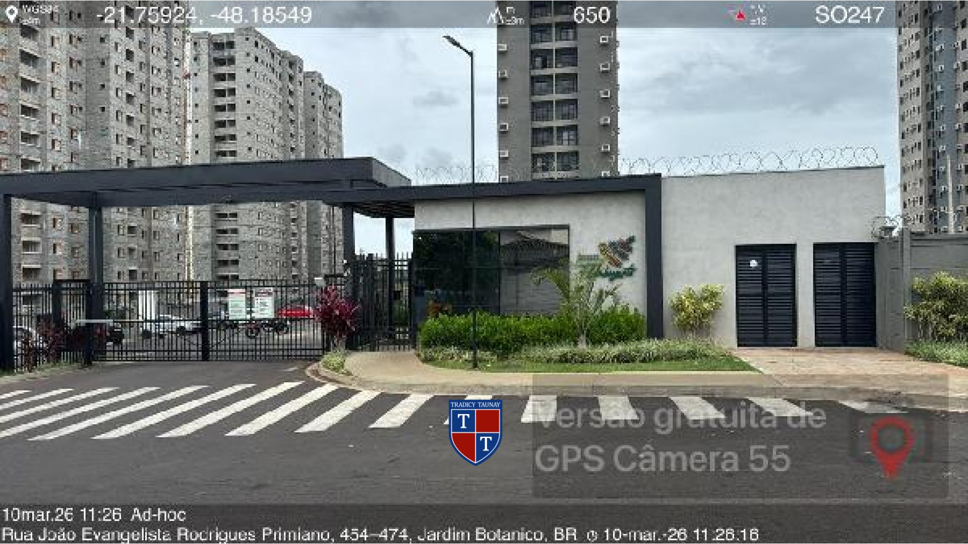 Foto 1 de APARTAMENTO em RESIDENCIAL CAMBUY - Imóvel Retomado Caixa