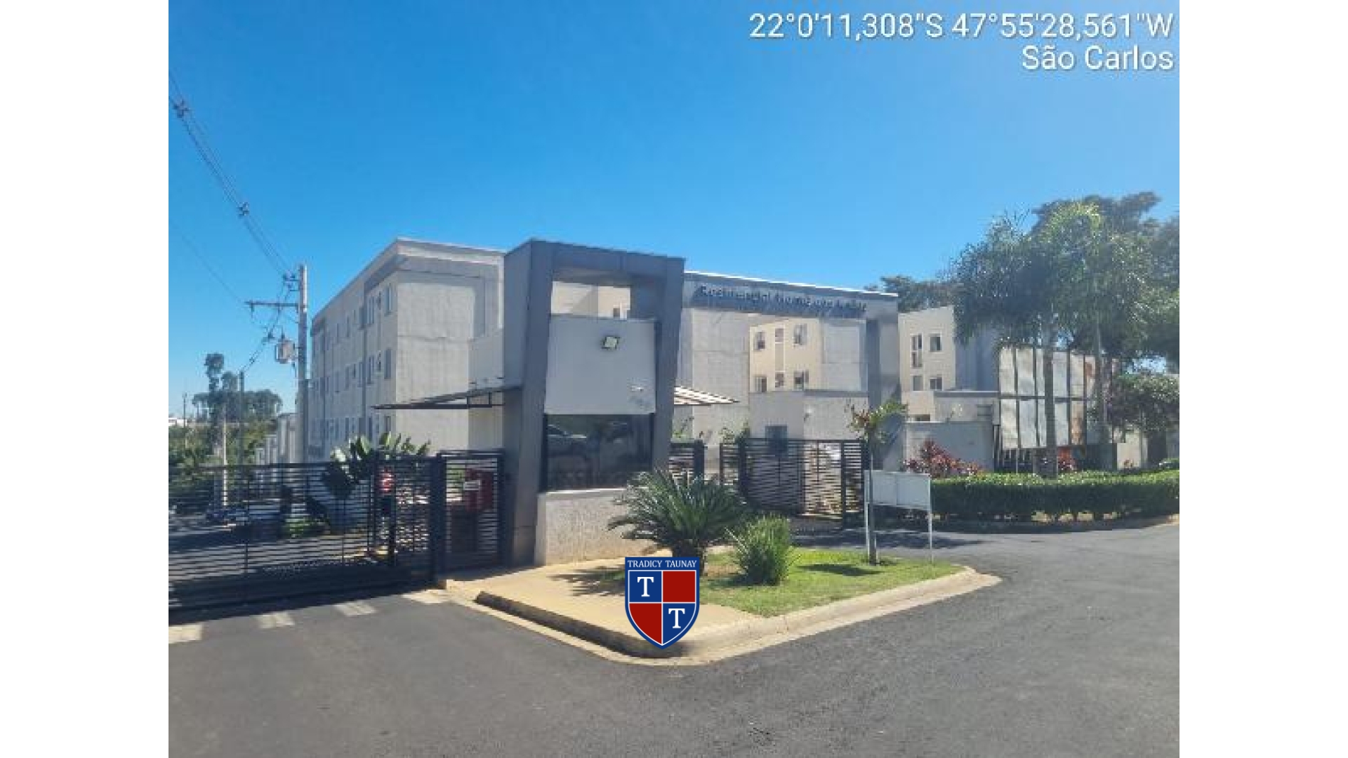 APARTAMENTO em RESIDENCIAL MONSENHOR ROMEU TORTORELLI