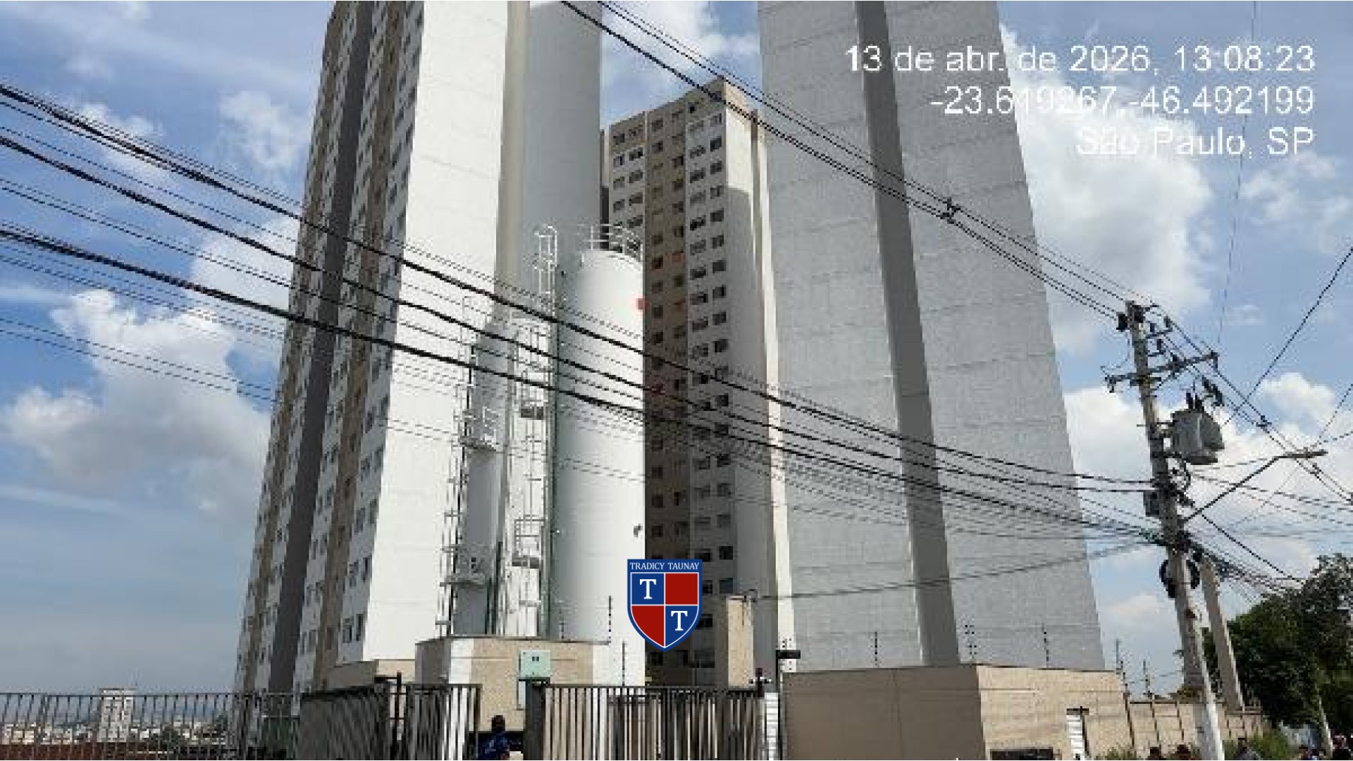 Foto 1 de APARTAMENTO em FAZENDA DA JUTA - Imóvel Retomado Caixa