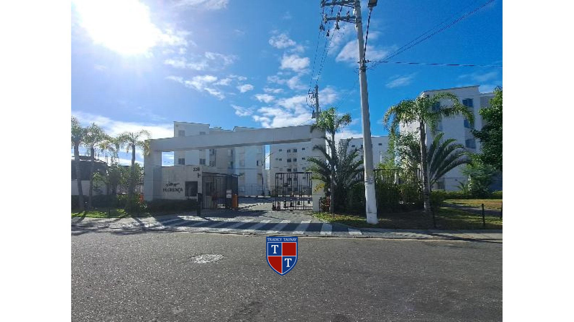 APARTAMENTO em SANTA CRUZ