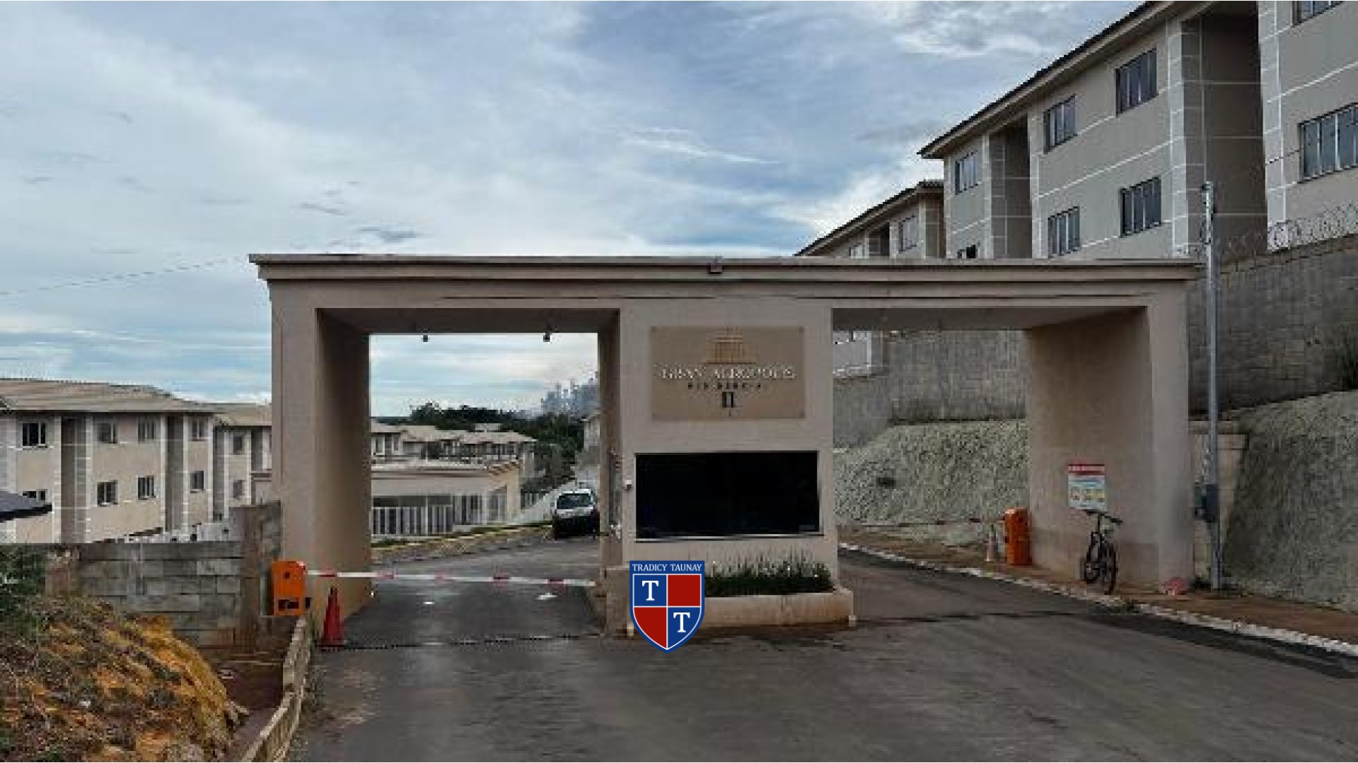 Foto 1 de APARTAMENTO em FAZENDA SAIA VELHA - Imóvel Retomado Caixa