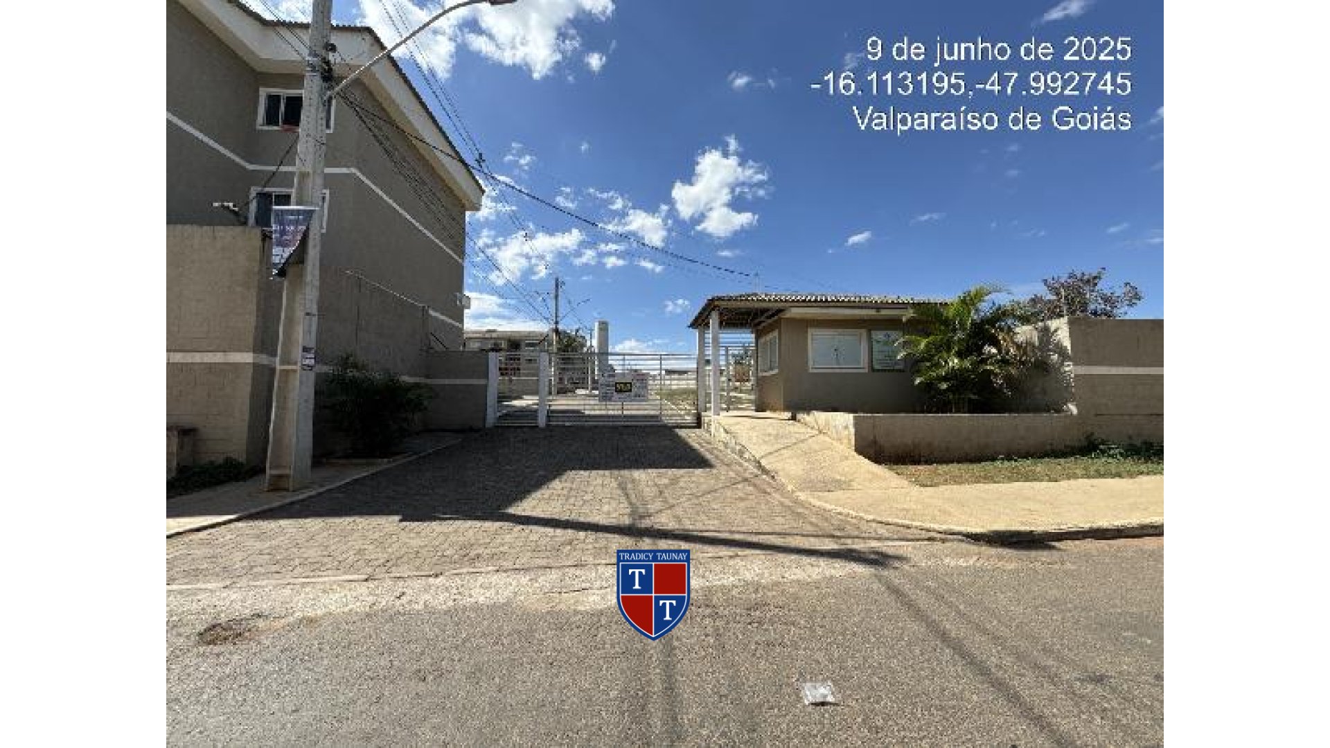 Foto 1 de APARTAMENTO em CHACARAS E MANSOES SANTA MARIA - Imóvel Retomado Caixa