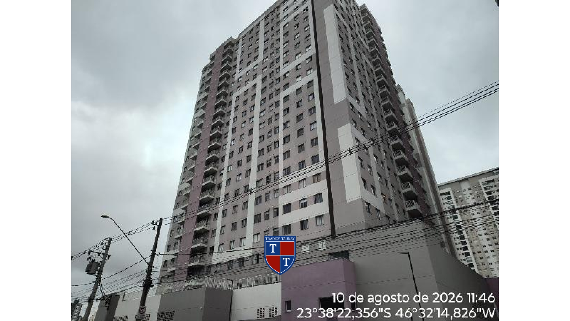 APARTAMENTO em JARDIM