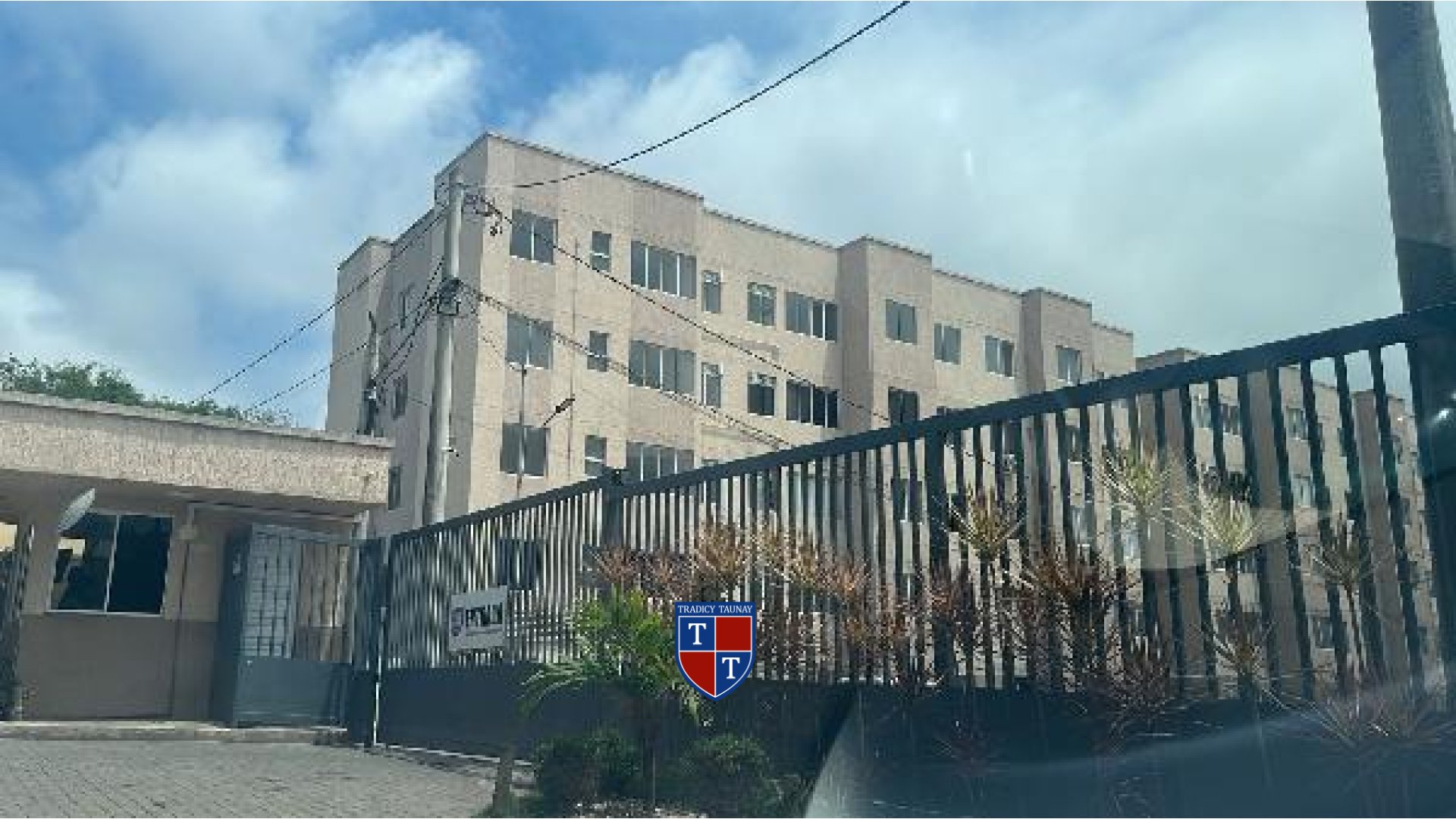 Foto 1 de APARTAMENTO em SANTA CRUZ - Imóvel Retomado Caixa