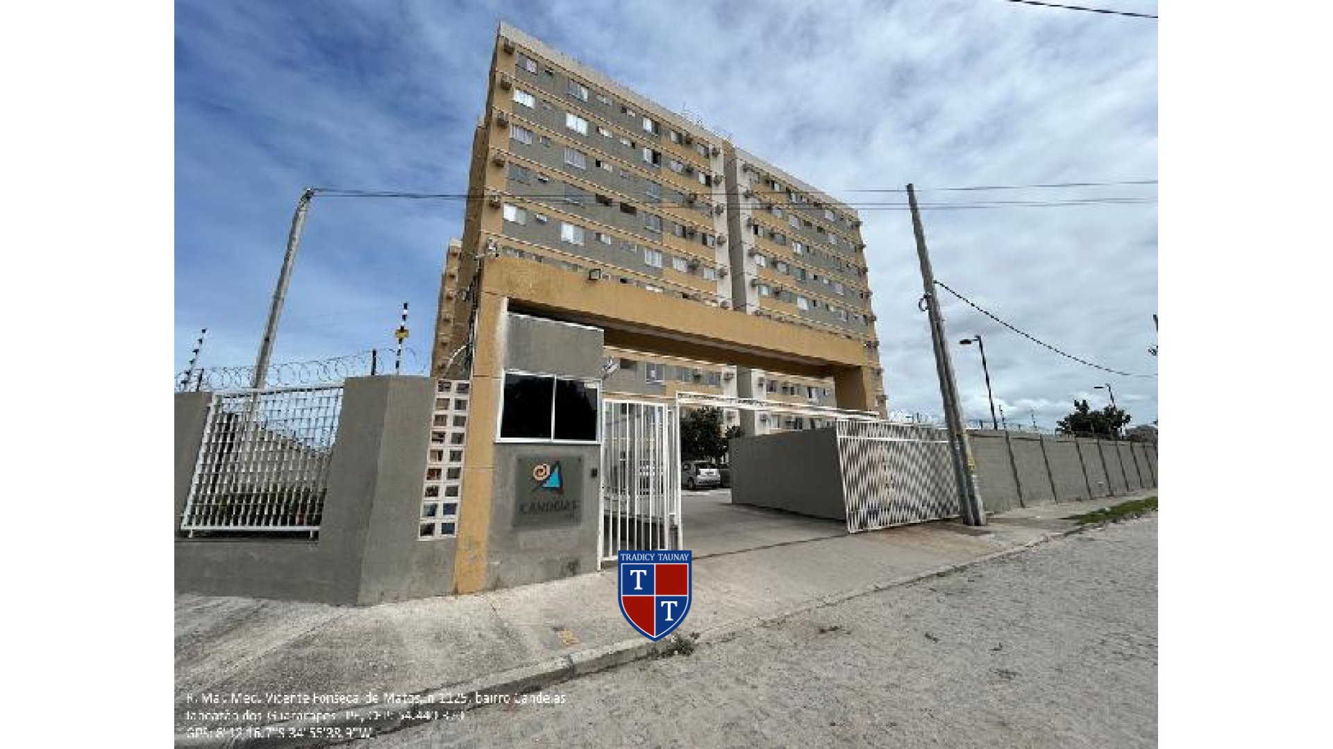 Foto 1 de APARTAMENTO em CANDEIAS - Imóvel Retomado Caixa