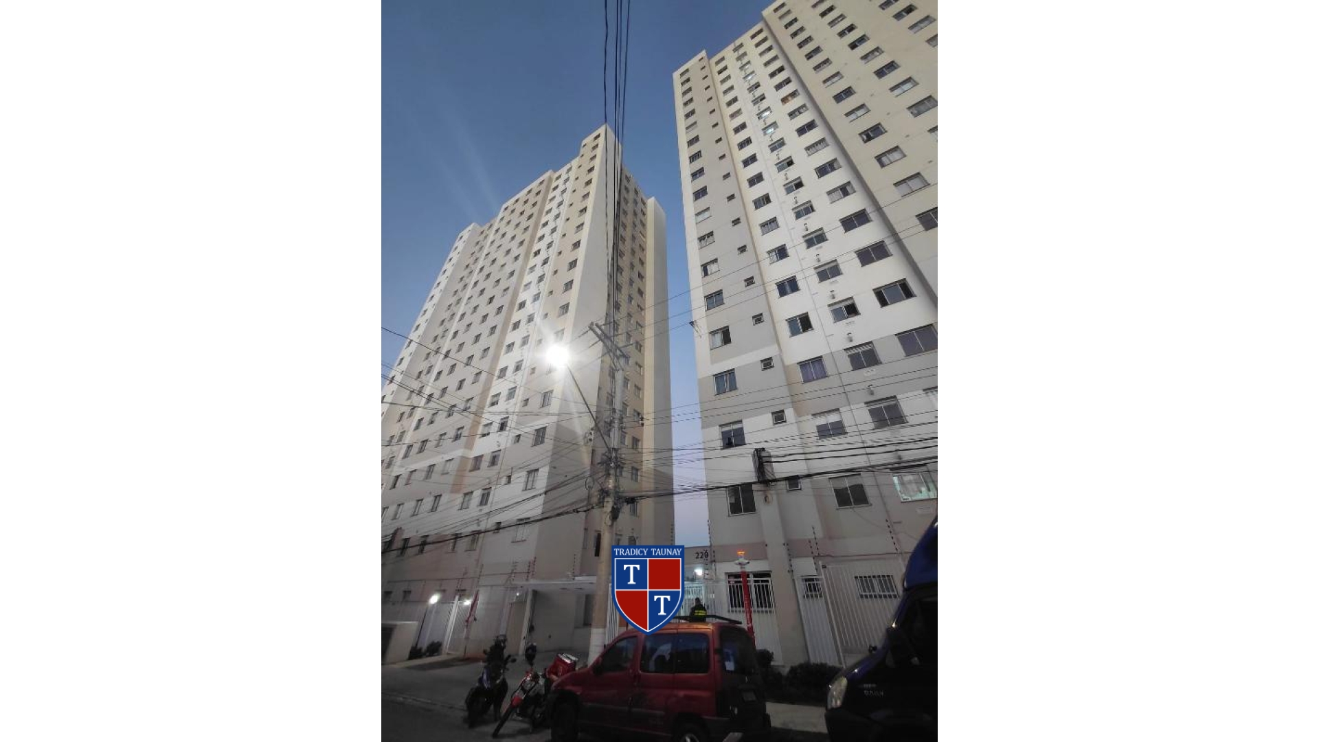 APARTAMENTO em PARQUE ARARIBA