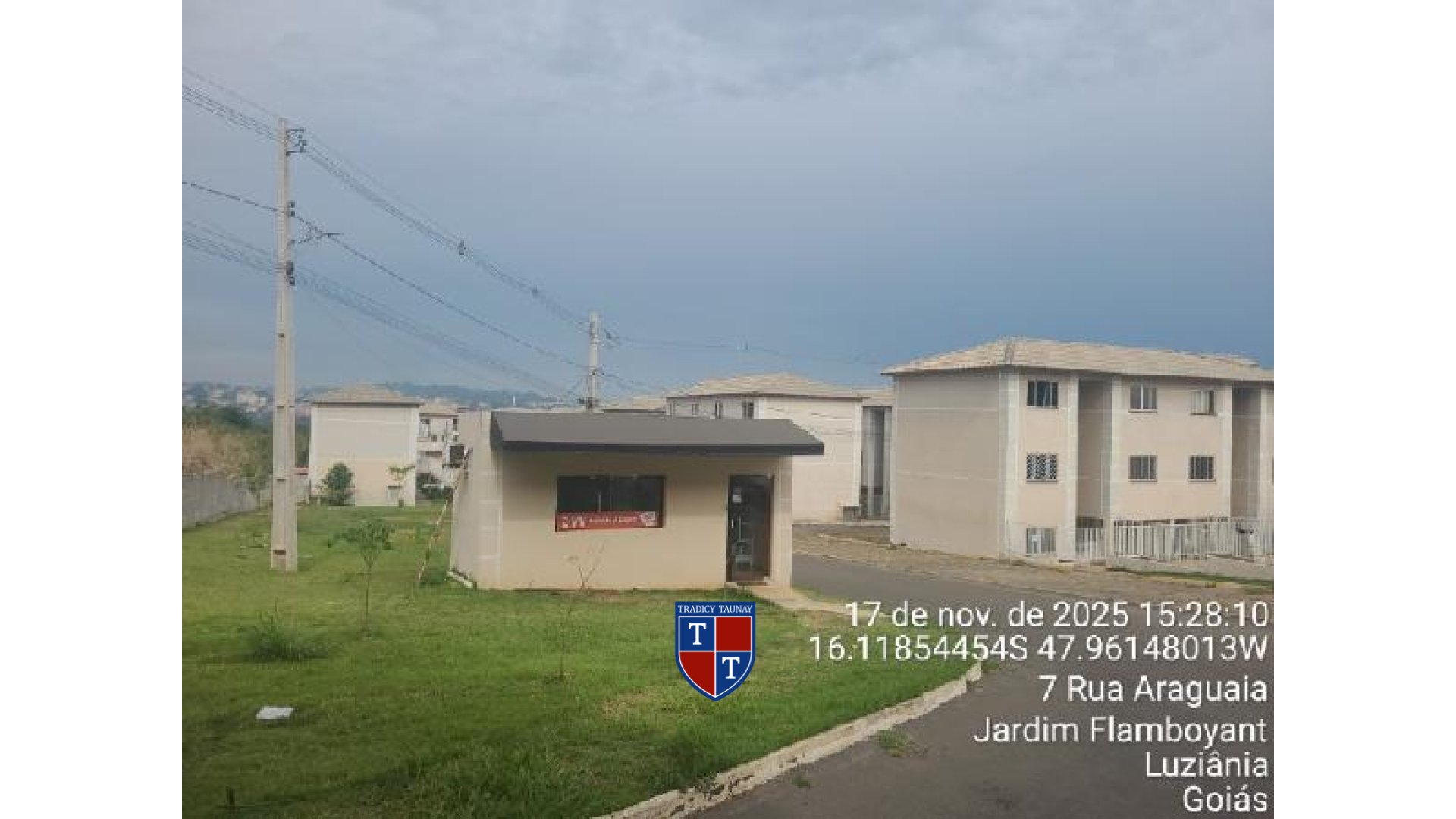 Foto 1 de APARTAMENTO em FAZENDA SAIA VELHA - Imóvel Retomado Caixa