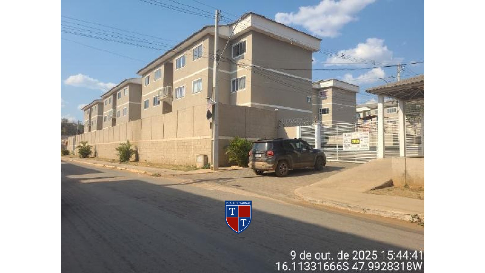 Foto 1 de APARTAMENTO em CHACARAS E MANSOES SANTA MARIA - Imóvel Retomado Caixa