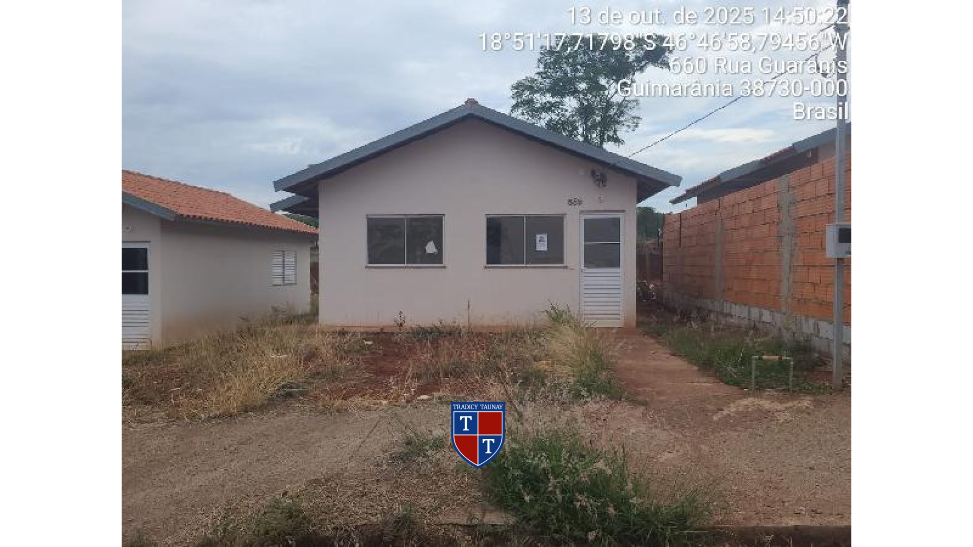 Foto 1 de CASA em PORTAL DO CERRADO - Imóvel Retomado Caixa