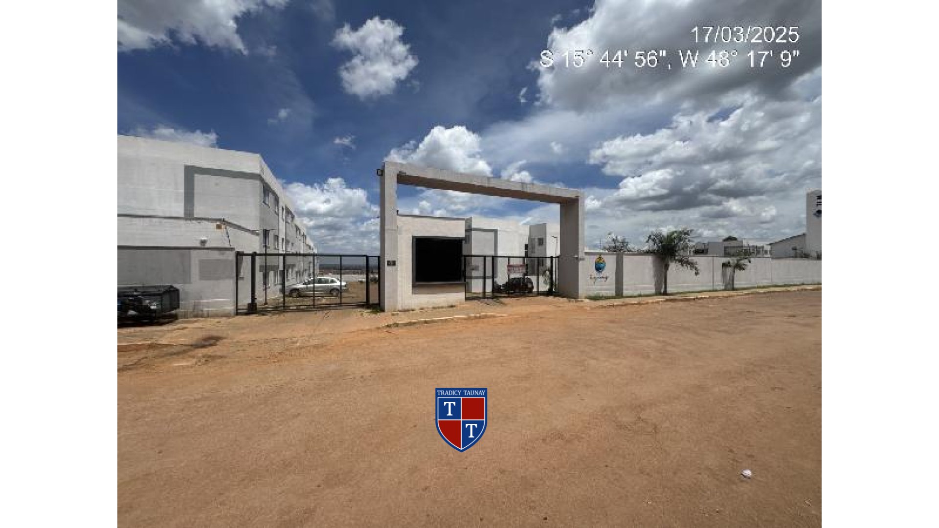 Foto 1 de APARTAMENTO em PARQUE DA BARRAGEM SETOR 12 - Imóvel Retomado Caixa