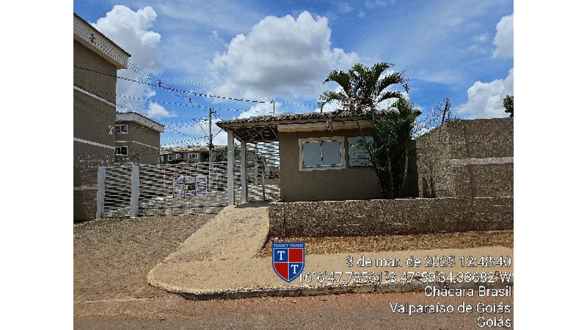 Foto 1 de APARTAMENTO em CHACARAS E MANSOES SANTA MARIA - Imóvel Retomado Caixa