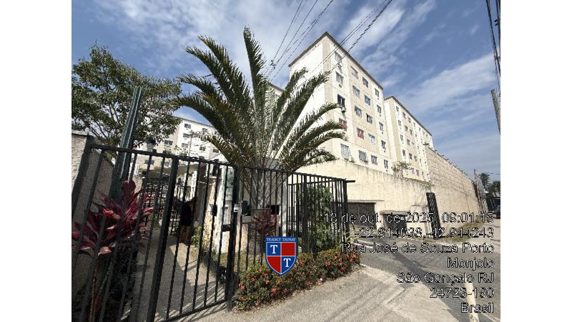 Foto 1 de APARTAMENTO em MONJOLOS - Imóvel Retomado Caixa