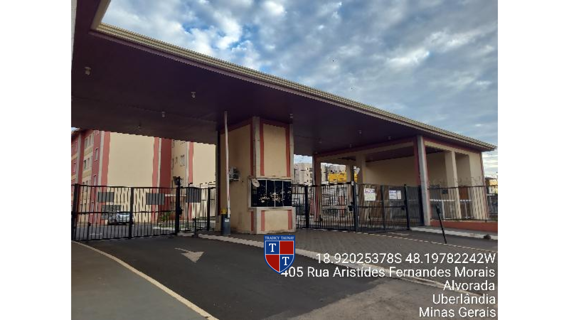 Foto 1 de APARTAMENTO em CONJUNTO ALVORADA, UBERLANDIA/MG - Imóvel Retomado CAIXA Ref 8787714423207