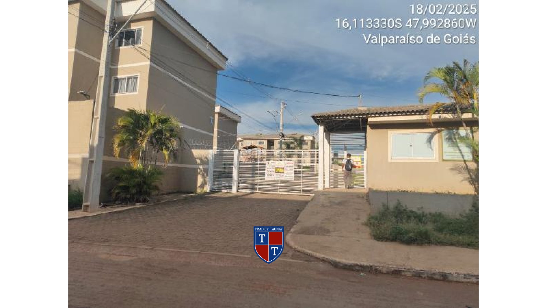 Foto 1 de APARTAMENTO em CHACARAS E MANSOES SANTA MARIA - Imóvel Retomado Caixa