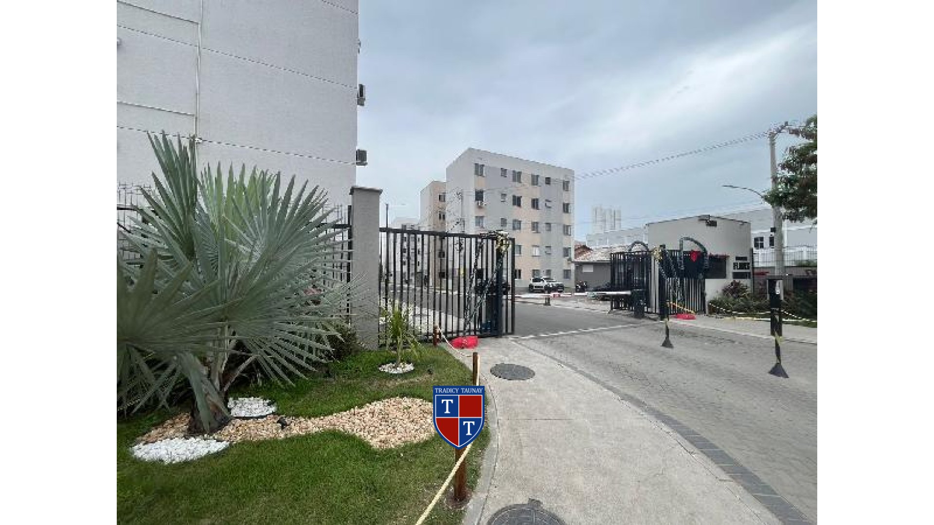 Foto 1 de APARTAMENTO em COSMOS - Imóvel Retomado Caixa