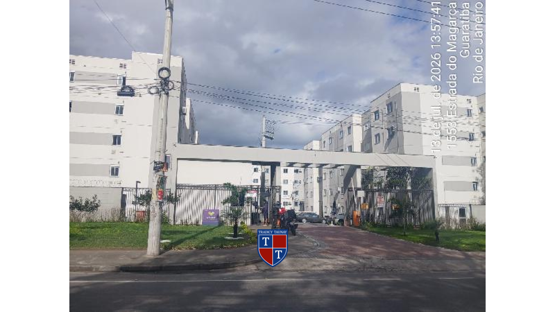 APARTAMENTO em GUARATIBA