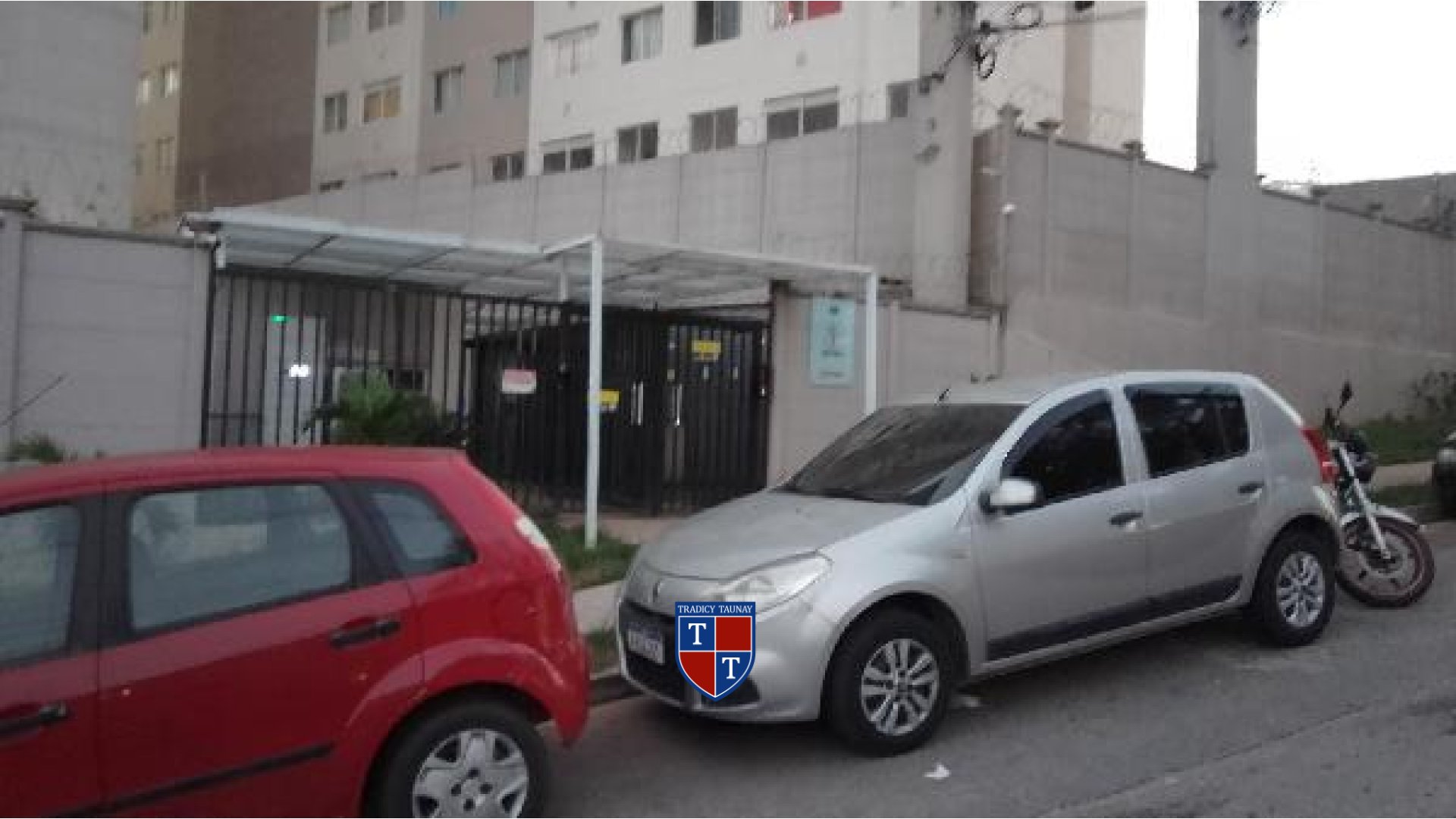 Foto 1 de APARTAMENTO em GUAIANAZES - Imóvel Retomado Caixa