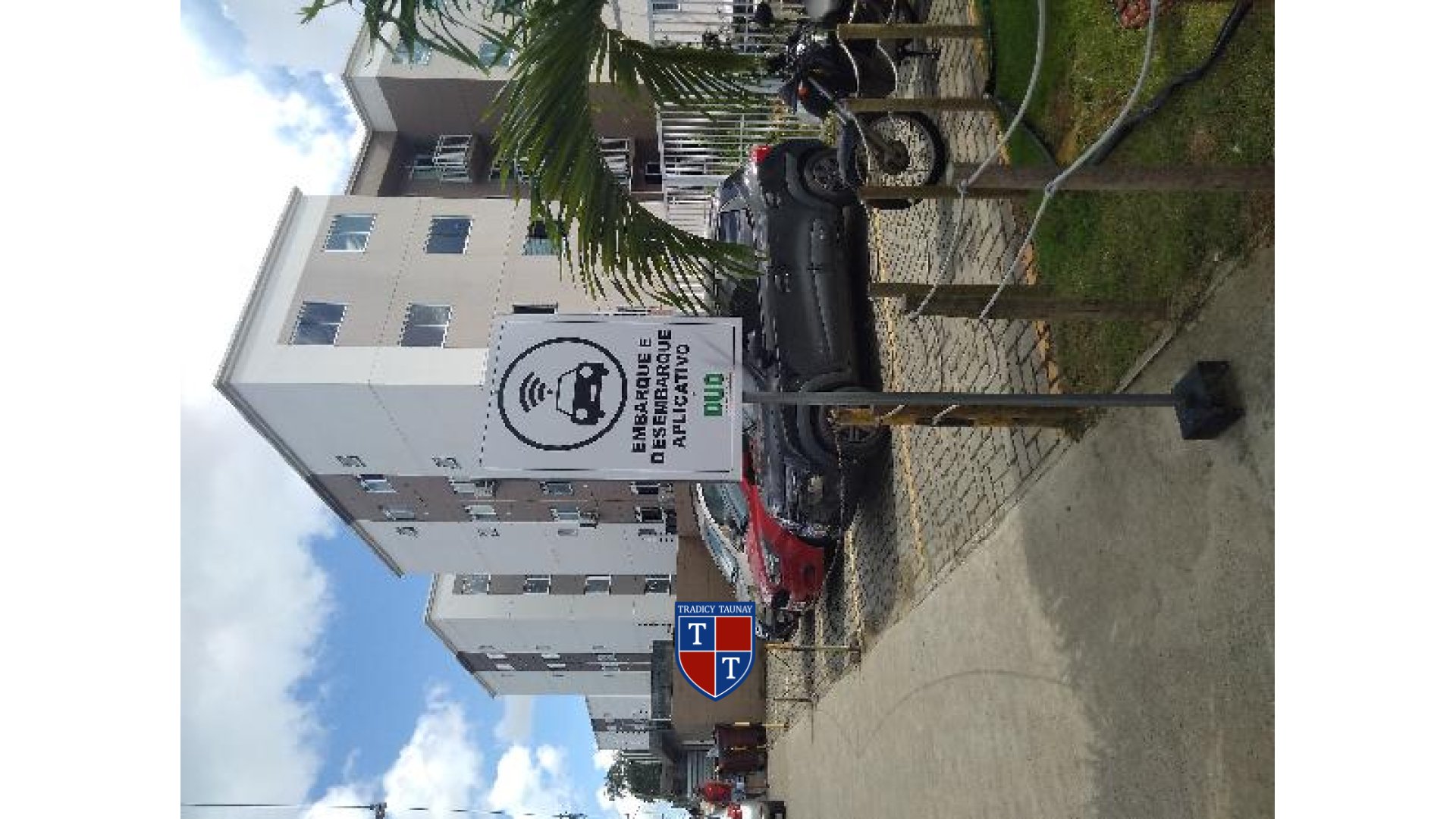 Foto 1 de APARTAMENTO em FAZENDA GRANDE I - Imóvel Retomado Caixa
