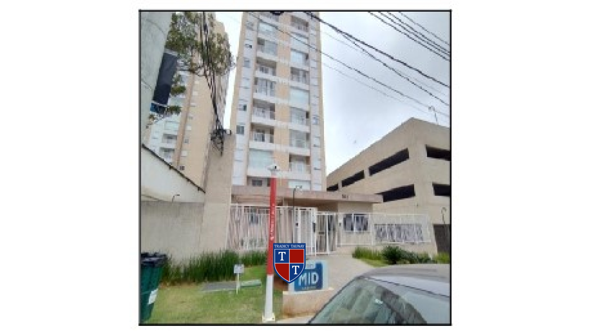 APARTAMENTO em VILA ISA