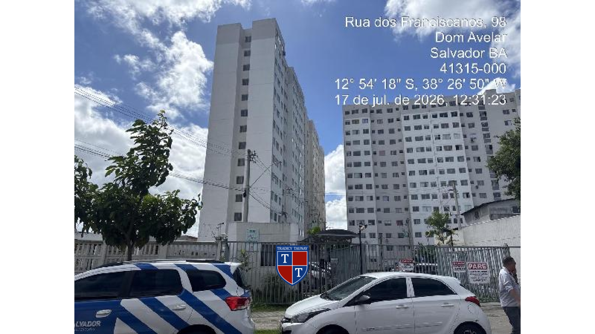 APARTAMENTO em DOM AVELAR