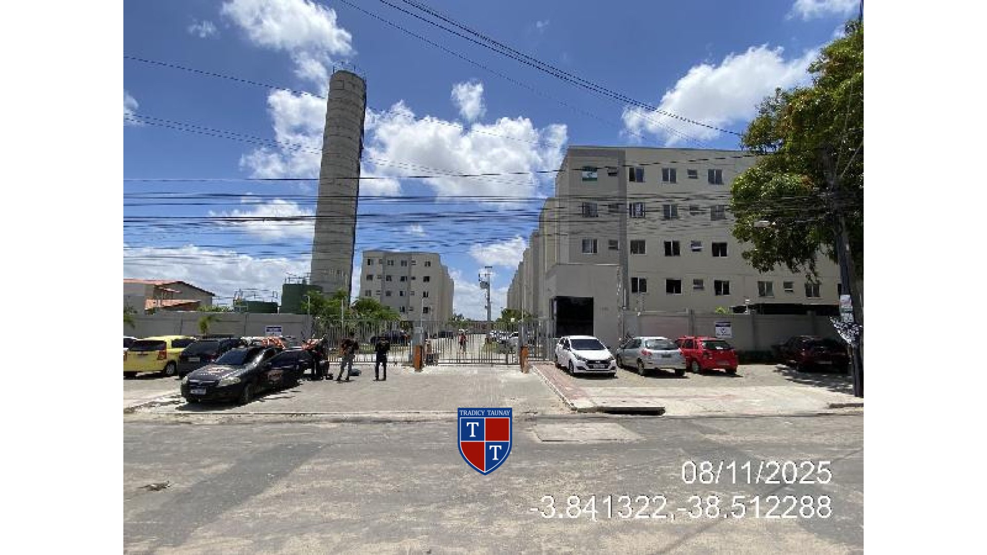 Foto 1 de APARTAMENTO em JANGURUSSU - Imóvel Retomado Caixa