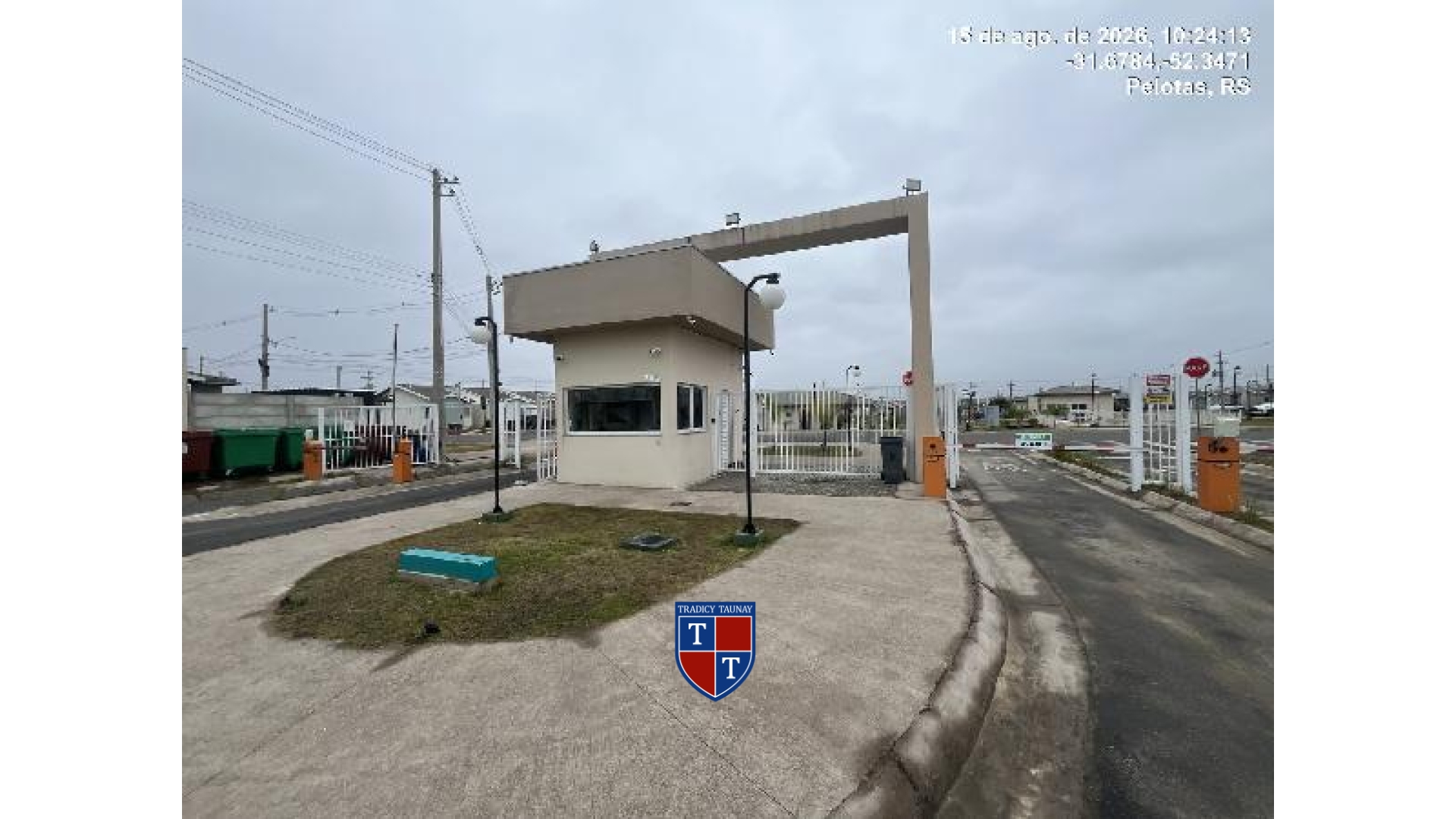 CASA em TRES VENDAS