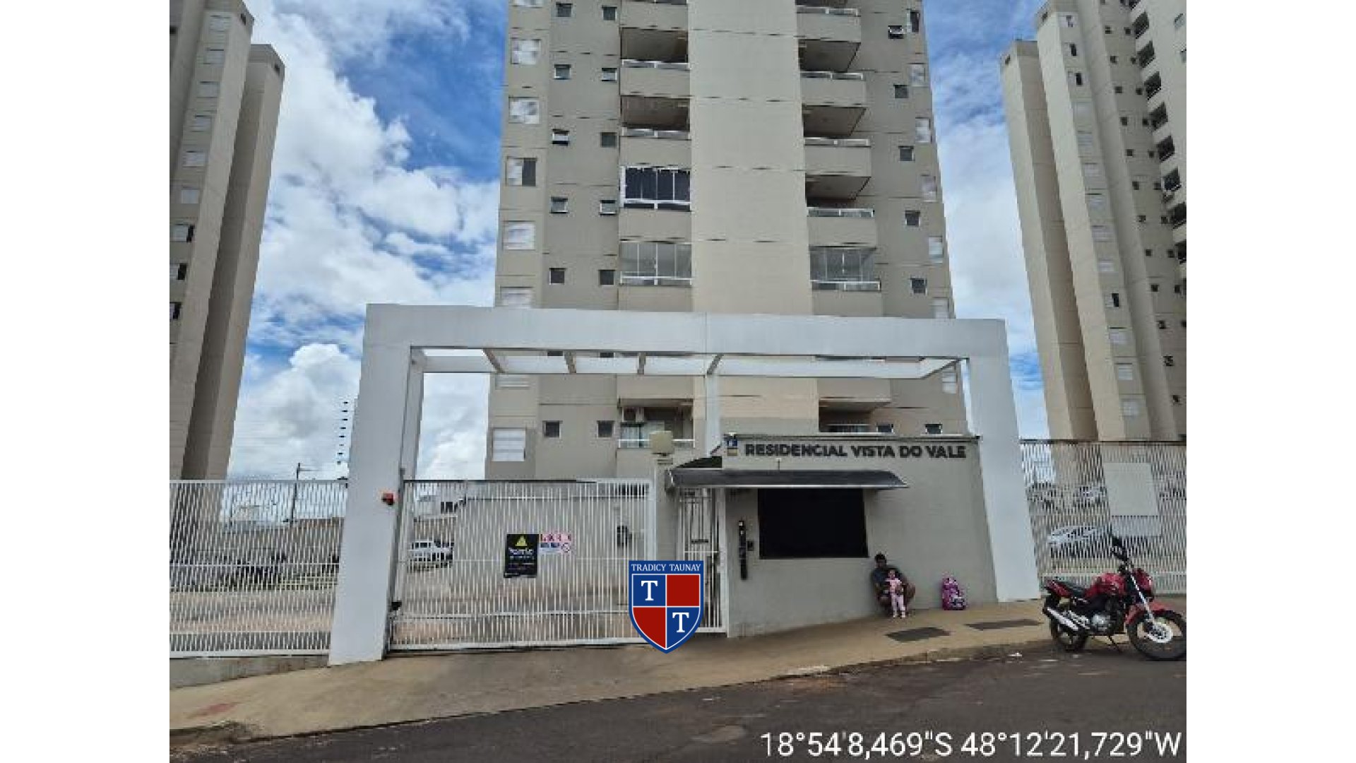 Foto 1 de APARTAMENTO em LOTEAMENTO PORTAL DO VALE II - Imóvel Retomado Caixa