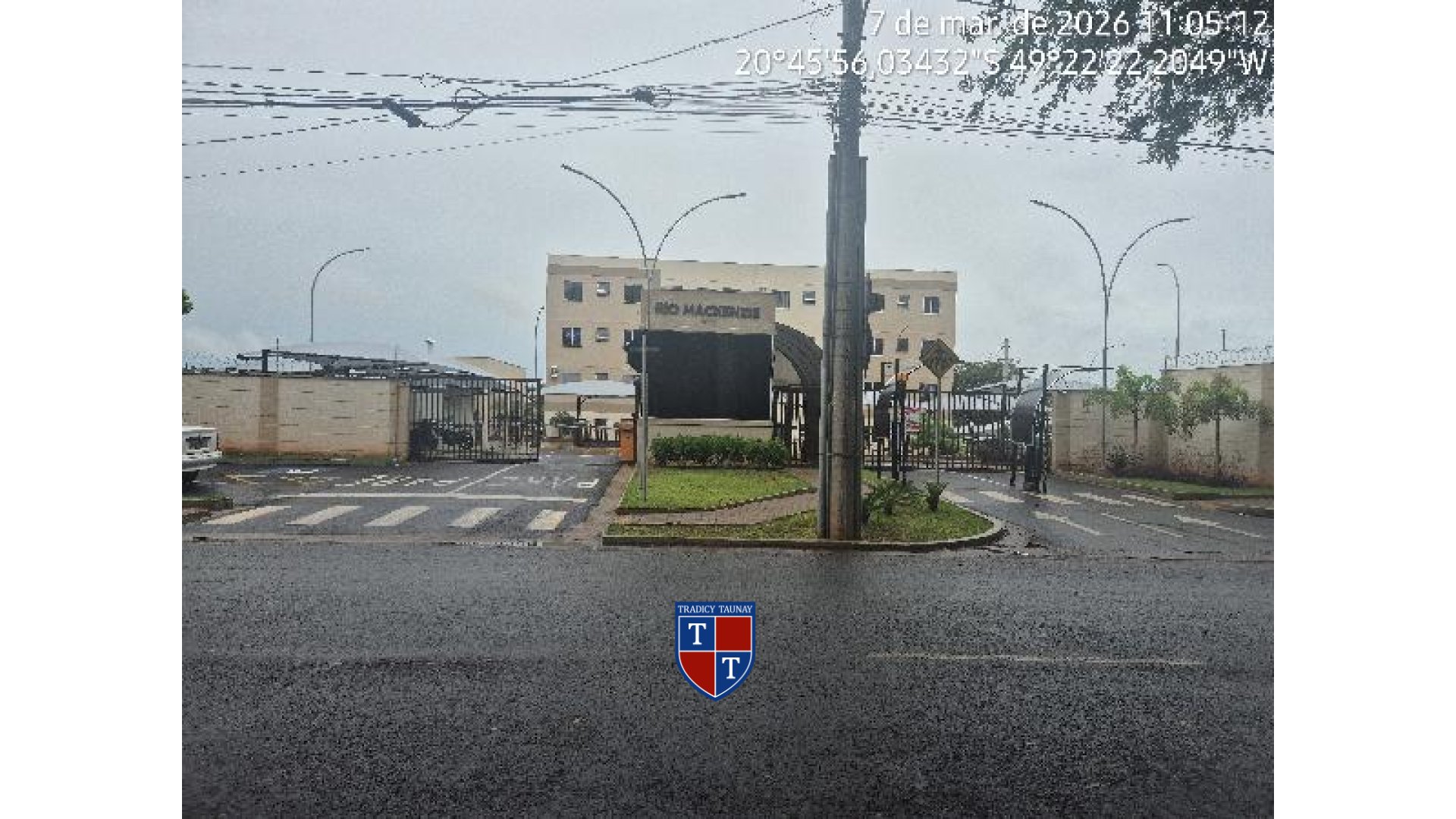 Foto 1 de APARTAMENTO em FAZENDA FELICIDADE - Imóvel Retomado Caixa