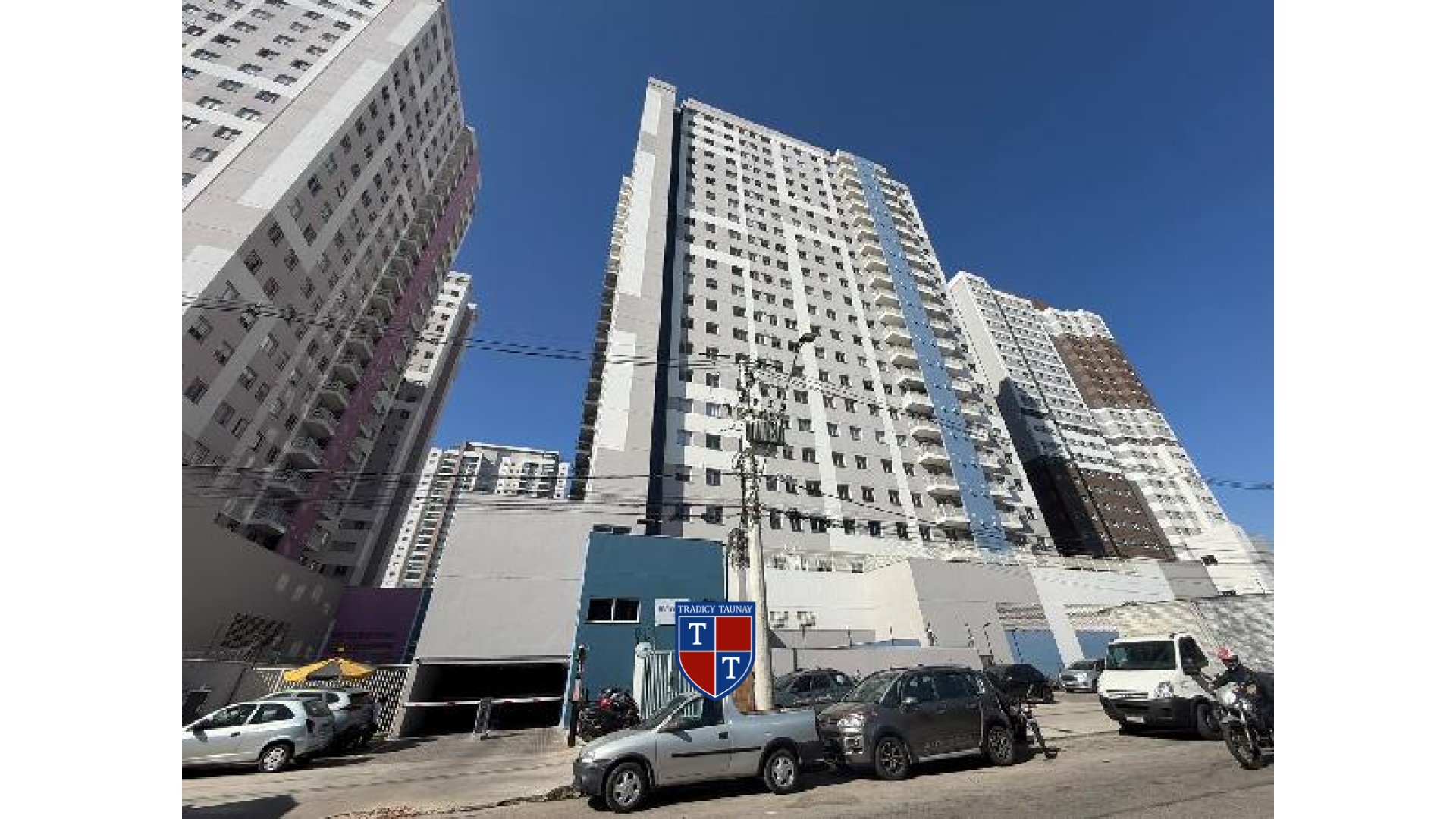 APARTAMENTO em JARDIM
