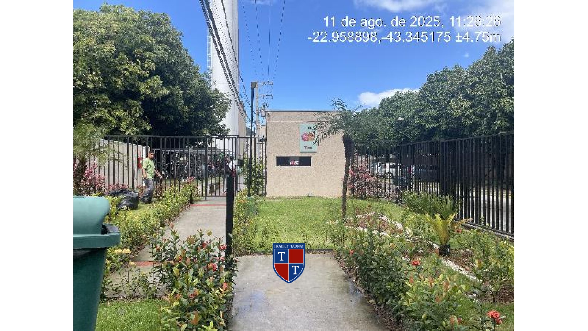 Foto 1 de APARTAMENTO em GARDENIA AZUL - Imóvel Retomado Caixa