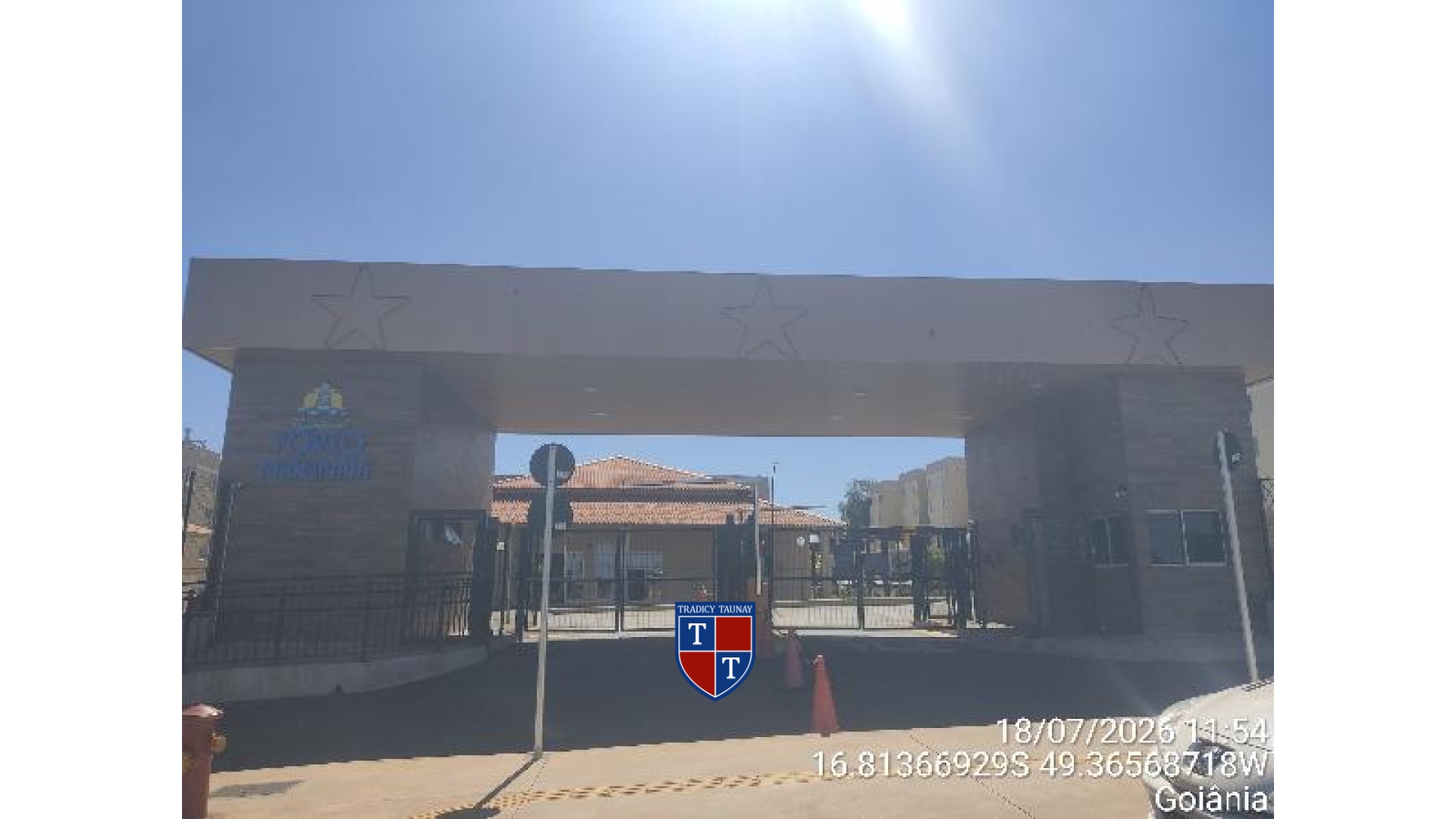 APARTAMENTO em FAZENDA DOURADOS