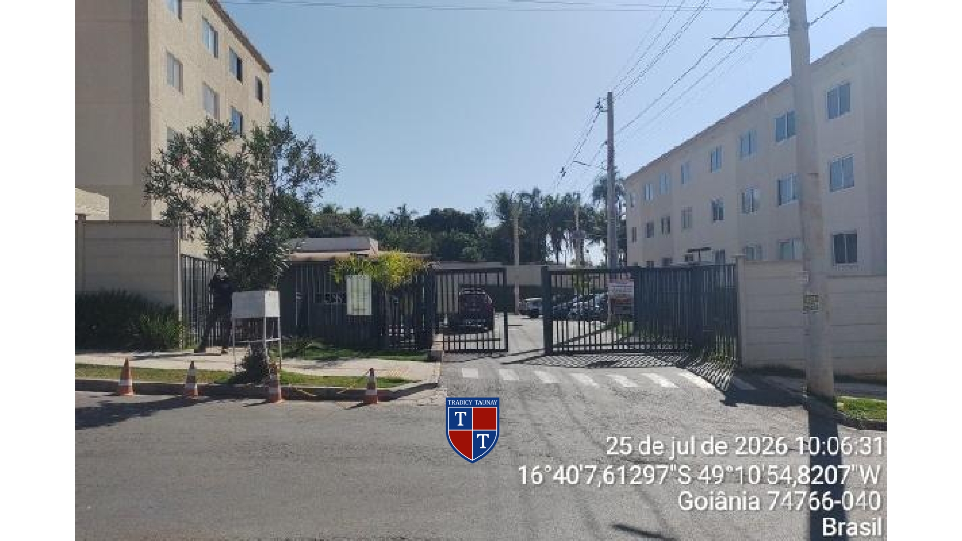 APARTAMENTO em LOTEAMENTO GRANDE RETIRO
