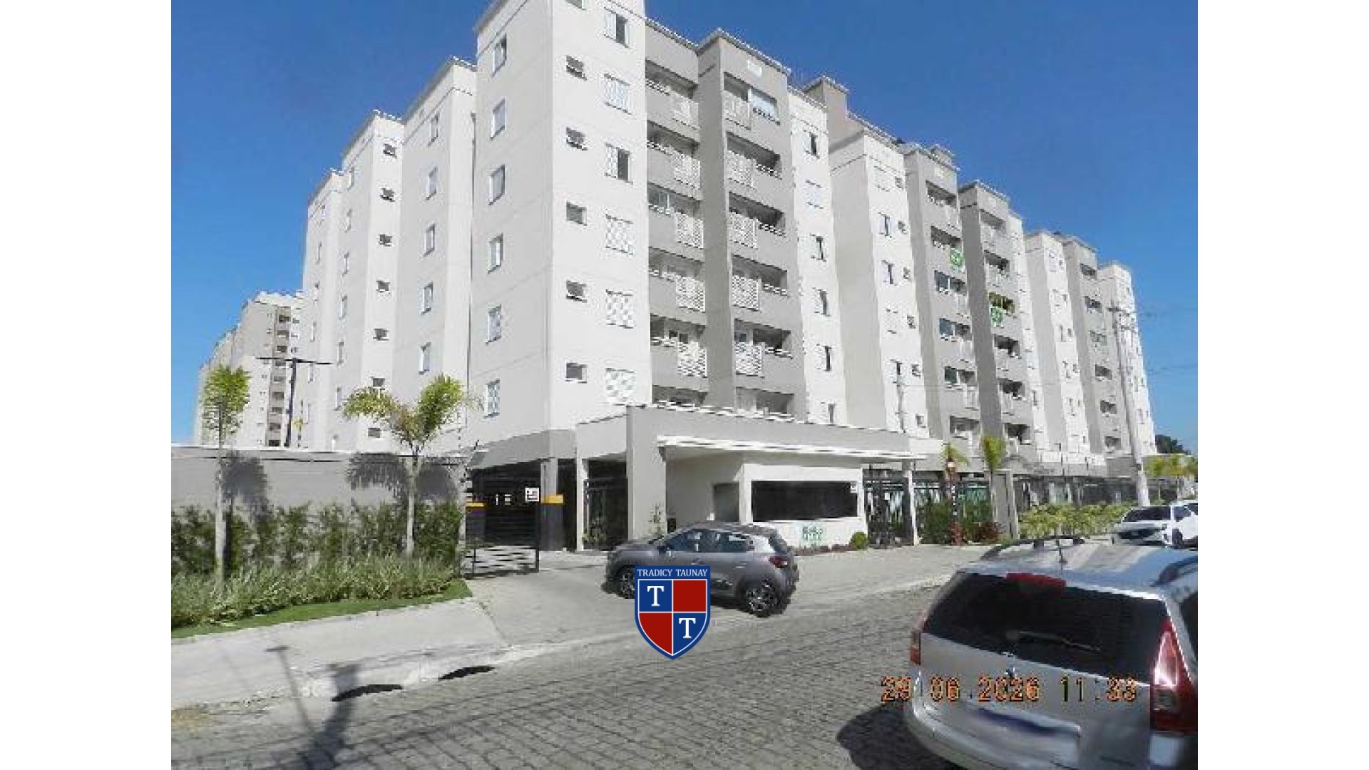 Foto 1 de APARTAMENTO em VILA URUPES - Imóvel Retomado Caixa