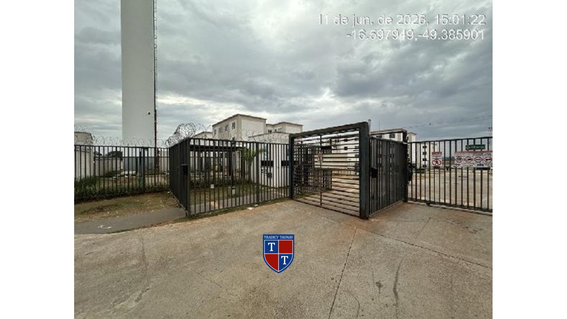 Foto 1 de APARTAMENTO em FLORES DO CERRADO - Imóvel Retomado Caixa