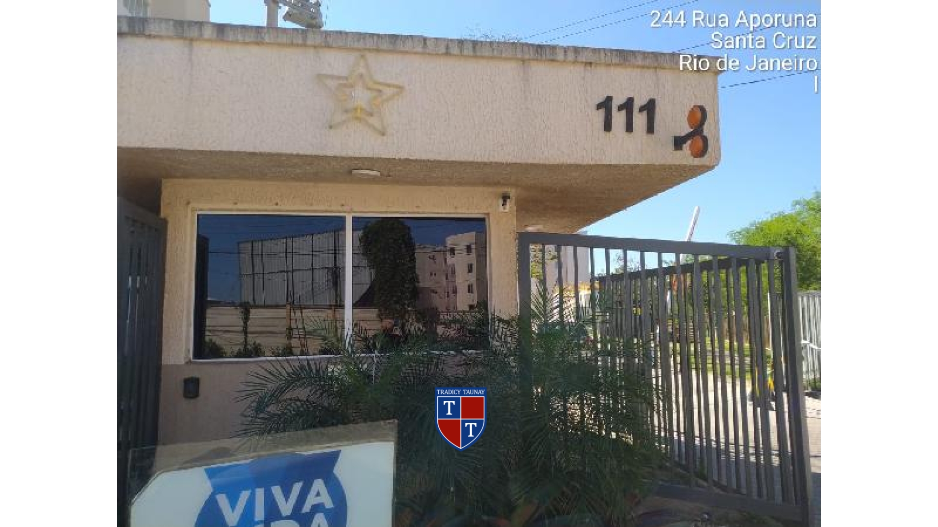 APARTAMENTO em SANTA CRUZ