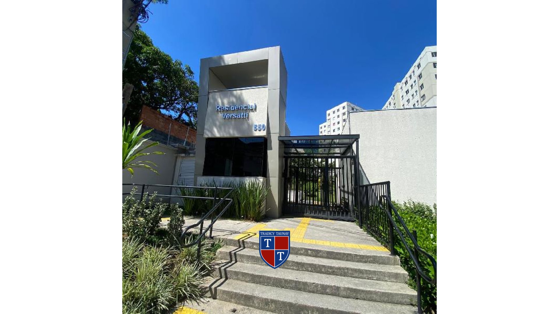 APARTAMENTO em GUAIANAZES