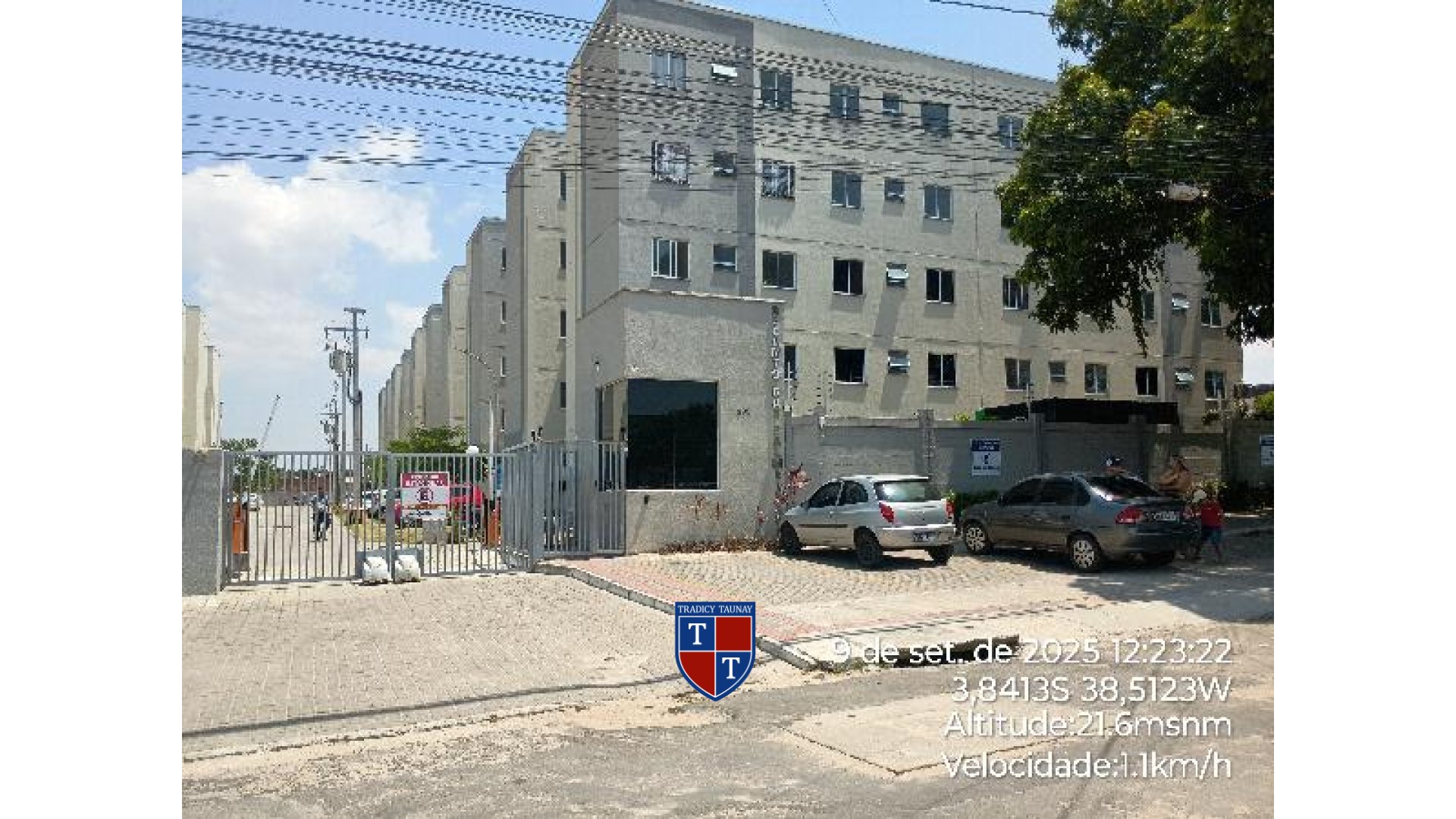 Foto 1 de APARTAMENTO em JANGURUSSU - Imóvel Retomado Caixa
