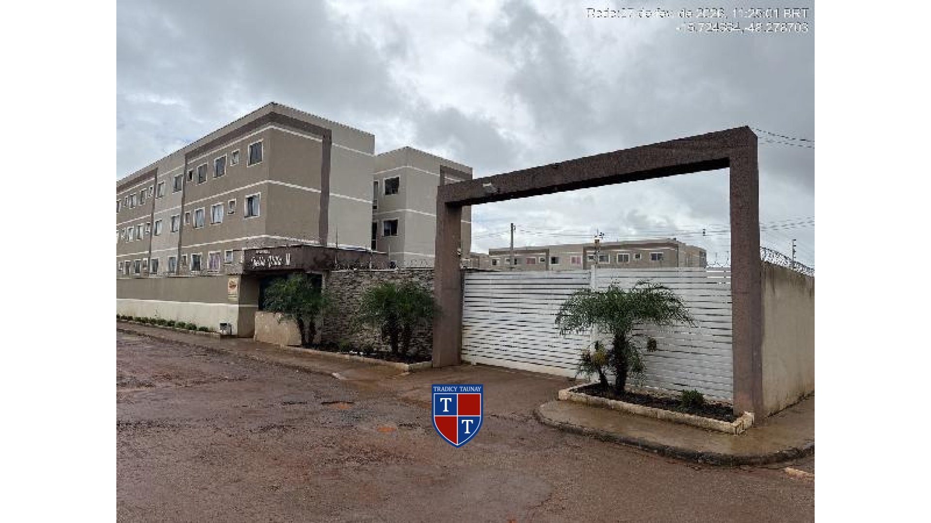 APARTAMENTO em MANSOES POR DO SOL