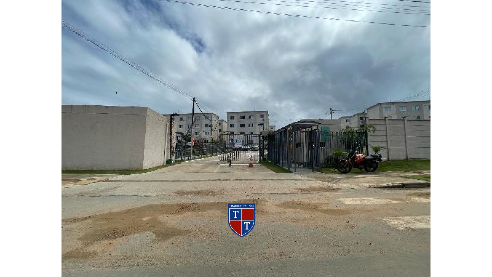 Foto 1 de APARTAMENTO em MALICIA (ABRANTES) - Imóvel Retomado Caixa