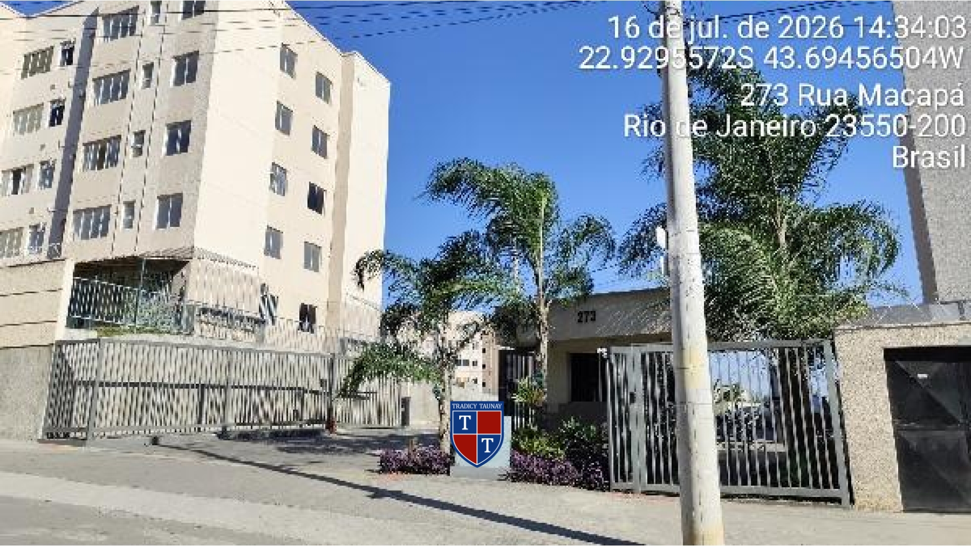 APARTAMENTO em SANTA CRUZ