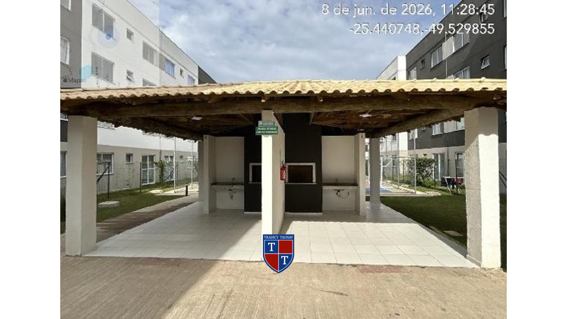 Foto 2 de APARTAMENTO em OURO VERDE - Imóvel Retomado Caixa