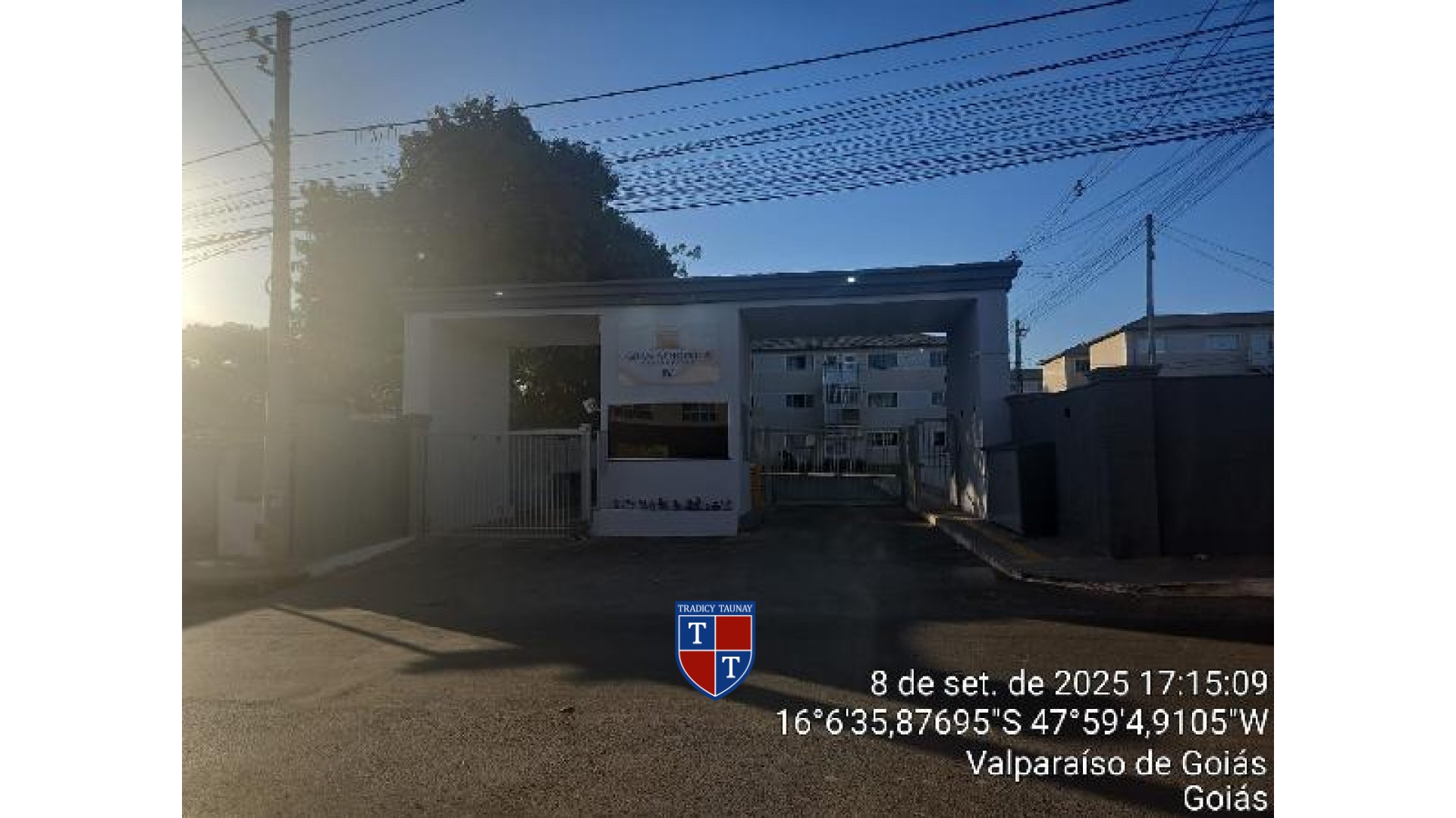 Foto 1 de APARTAMENTO em CHACARAS E MANSOES SANTA MARIA - Imóvel Retomado Caixa